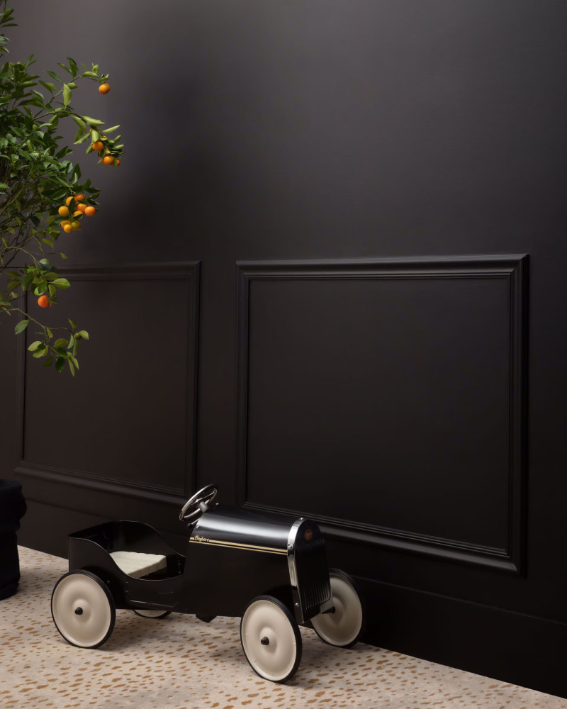 benjamin moore black